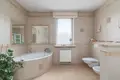 Propiedad comercial 360 m² en Varsovia, Polonia