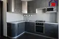 Mieszkanie 3 pokoi 83 m² Soligorsk, Białoruś