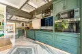 4 bedroom house 460 m² San Pedro Alcantara, Spain