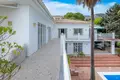 Haus 4 Schlafzimmer 572 m² Malaga, Spanien