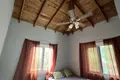 2 bedroom house 111 m² Coxen Hole, Honduras