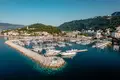Mieszkanie 2 pokoi 79 m² Herceg Novi, Czarnogóra
