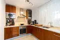 Mieszkanie 3 pokoi 110 m² Benahavis, Hiszpania