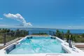 4 bedroom house 220 m² Grad Omis, Croatia