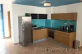 Mieszkanie 4 pokoi 221 m² Bjała, Bułgaria