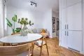 Mieszkanie 2 pokoi 50 m² Warszawa, Polska