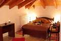 Hotel 1 688 m² Vyroneia, Griechenland