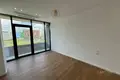 Büro 2 zimmer 130 m² in Tirana, Albanien