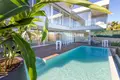 4-Schlafzimmer-Villa 465 m² Martorell, Spanien