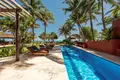 8 bedroom House 5 835 m² Tulum, Mexico
