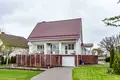 Casa de campo 310 m² Zaslauje, Belarús