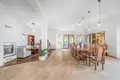 Haus 5 zimmer 468 m² Warschau, Polen