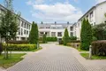 Haus 4 zimmer 320 m² Warschau, Polen