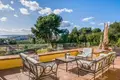 5 bedroom house 486 m² Dos Hermanas, Spain