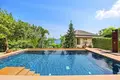 3-Schlafzimmer-Villa 335 m² Baan Bang Rak, Thailand