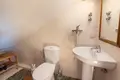 4 bedroom house 220 m² Dos Hermanas, Spain