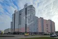 Oficina 1 habitación 73 m² en Minsk, Belarús