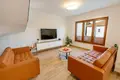 7 bedroom house 464 m² Kastel Sucurac, Croatia
