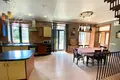 8 room house 590 m² in Central Federal District, Russia