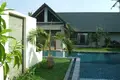 Villa mit 2 Schlafzimmern 110 m² Chalong, Thailand