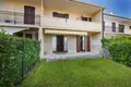 Szeregowiec 4 pokoi 152 m² Torri del Benaco, Włochy
