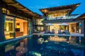 Villa de 7 dormitorios 800 m² Sakhu, Tailandia