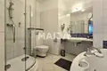 Hotel 2 215 m² Libau, Lettland
