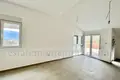 Квартира 2 спальни 72 м² Биела, Черногория