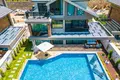 Dom 3 pokoi 254 m² Ölüdeniz, Turcja