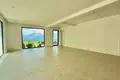 Kondominium 7 zimmer 350 m² Krasici, Montenegro