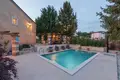 villa de 3 chambres 180 m² Grad Porec, Croatie