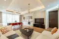Квартира 3 комнаты 129 м² Кумбор, Черногория