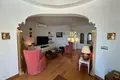 4 bedroom house 282 m² Dos Hermanas, Spain