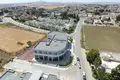 Oficina 70 m² en Dromolaxia Meneou Municipality, Chipre