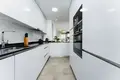Mieszkanie 2 pokoi 125 m² Dos Hermanas, Hiszpania
