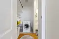 2 room apartment 66 m² in Warsaw, Poland