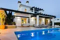 Dom 5 pokojów 390 m² Marbella, Hiszpania