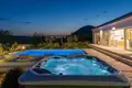 2 bedroom house 120 m² Grad Sibenik, Croatia