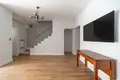 Дом 340 м² Варшава, Польша