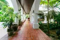 villa de 5 chambres 1 400 m² Karon, Thaïlande