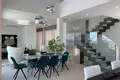 4-Schlafzimmer-Villa 487 m² Benidorm, Spanien
