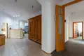 Commercial property 5 rooms 131 m² in Warsaw, Poland