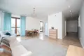 3 room apartment 77 m² in Warsaw, Poland