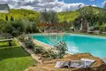 Propriété commerciale 1 000 m² à Florence, Italie
