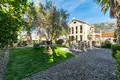 Hotel 731 m² in Stoliv, Montenegro