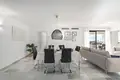 Mieszkanie 2 pokoi 130 m² Marbella, Hiszpania