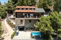 Haus 5 Schlafzimmer 380 m² Dos Hermanas, Spanien