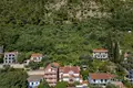 Atterrir  Budva, Monténégro