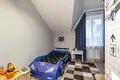 Adosado 180 m² Sonyechny, Belarús