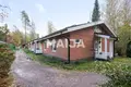 Mieszkanie 3 pokoi 73 m² Kirkkonummi, Finlandia